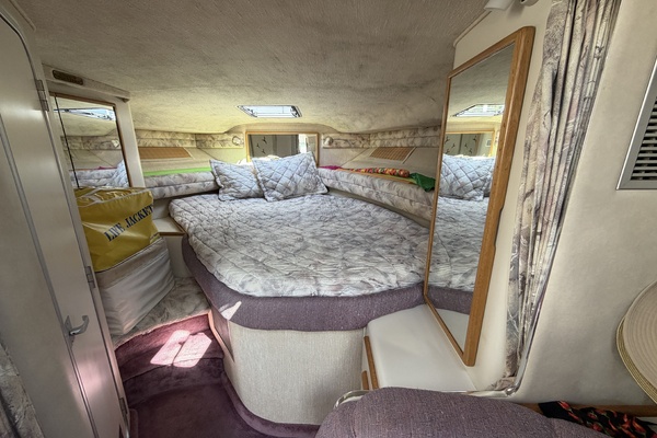 37ft Sea Ray Yacht For Sale