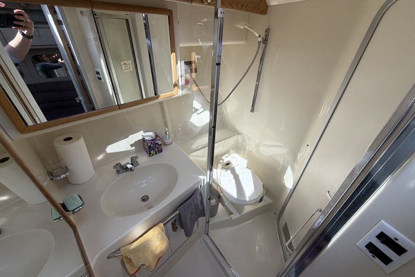 37ft Sea Ray Yacht For Sale