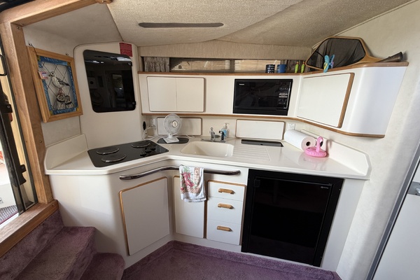 37ft Sea Ray Yacht For Sale