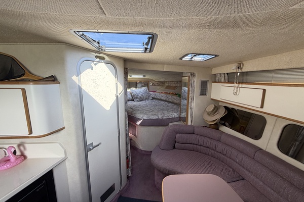37ft Sea Ray Yacht For Sale