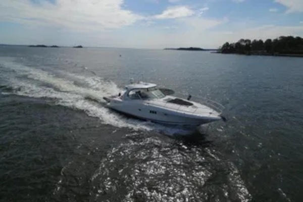 44ft Sea Ray Yacht For Sale