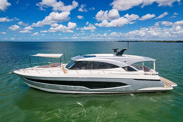 Riviera 6800 Sport Yacht Platinum Edition Yacht For Sale