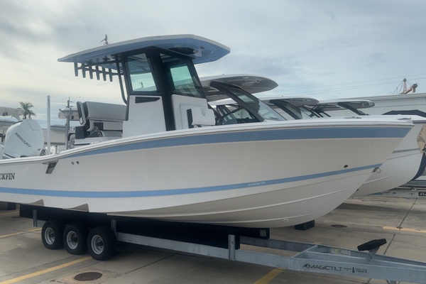 24ft Blackfin Yacht For Sale