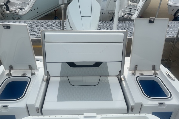 24ft Blackfin Yacht For Sale