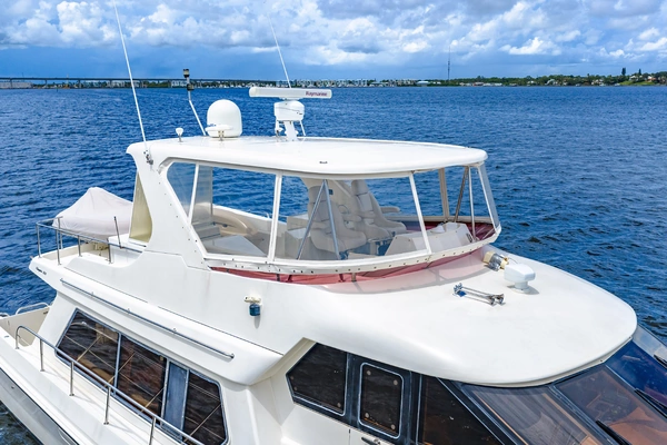 Hampton 558 Pilothouse Yacht For Sale