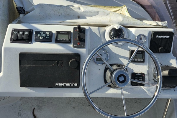 Beneteau Swift Trawler 30 Yacht For Sale