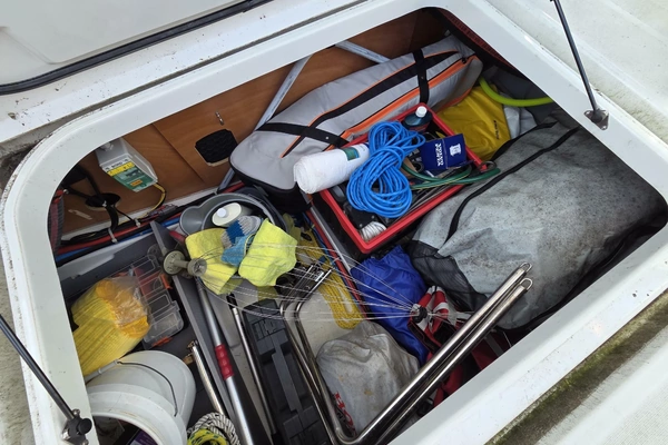 Beneteau Swift Trawler 30 Yacht For Sale