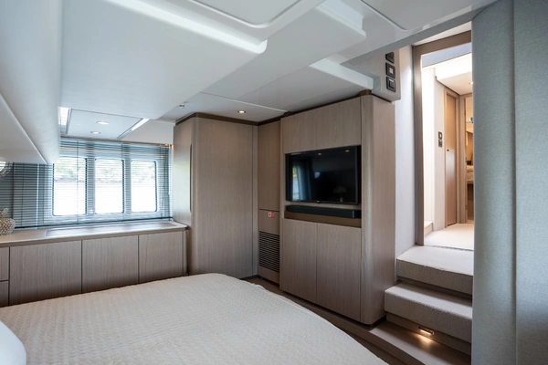 Azimut FLY 50 Yacht For Sale