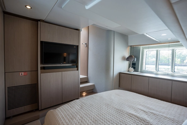 Azimut FLY 50 Yacht For Sale
