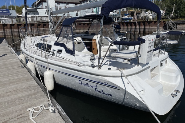 QUESTION OF BALANCE 32ft Catalina Yacht For Sale