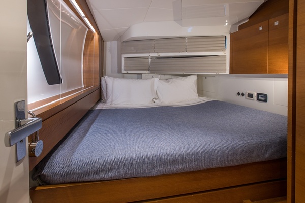 DEFIANCE 60ft Gunboat Yacht For Sale