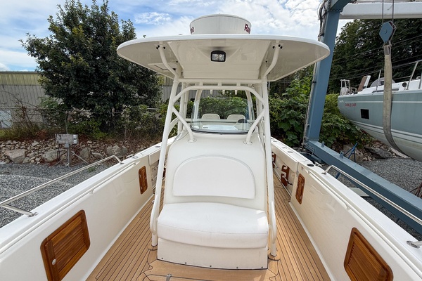 Stars  amp  Stripes 32ft Boston Whaler Yacht For Sale