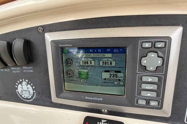 Stars  amp  Stripes 32ft Boston Whaler Yacht For Sale