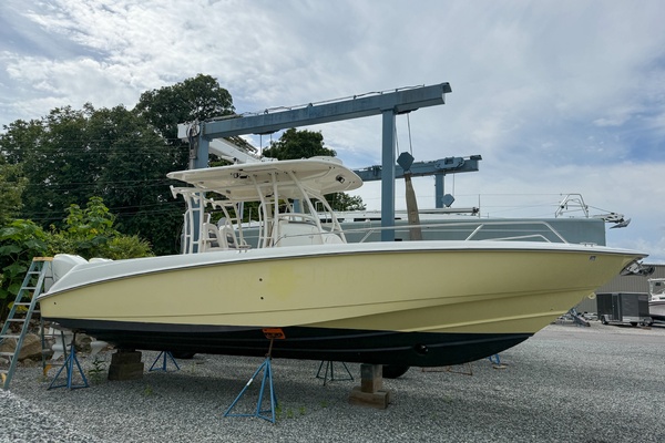 Stars  amp  Stripes 32ft Boston Whaler Yacht For Sale