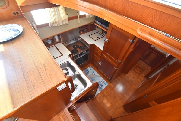 Zingara 46ft Grand Banks Yacht For Sale