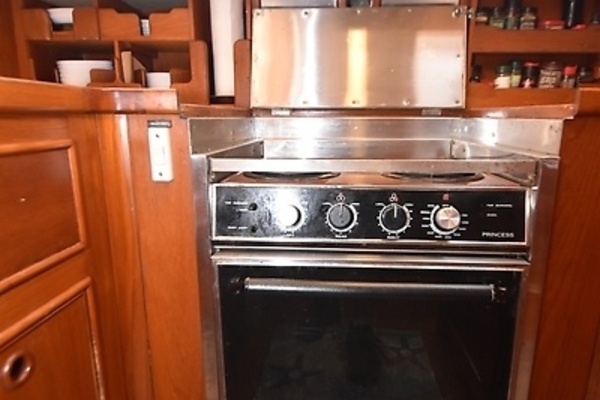 Zingara 46ft Grand Banks Yacht For Sale