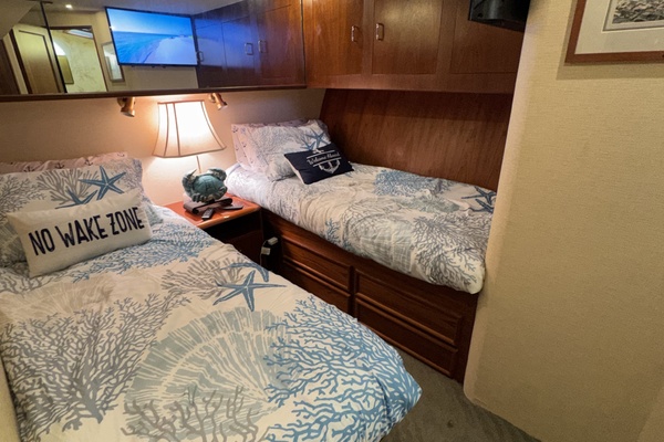 RESILIENCE 53ft Ocean Yachts Yacht For Sale