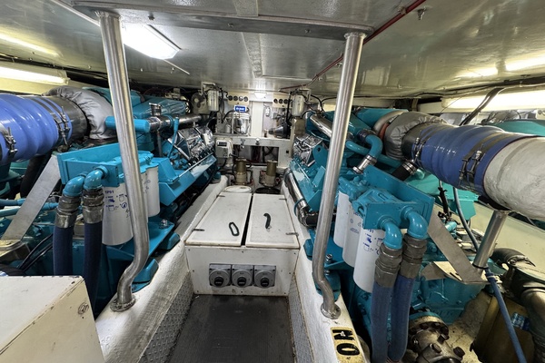RESILIENCE 53ft Ocean Yachts Yacht For Sale
