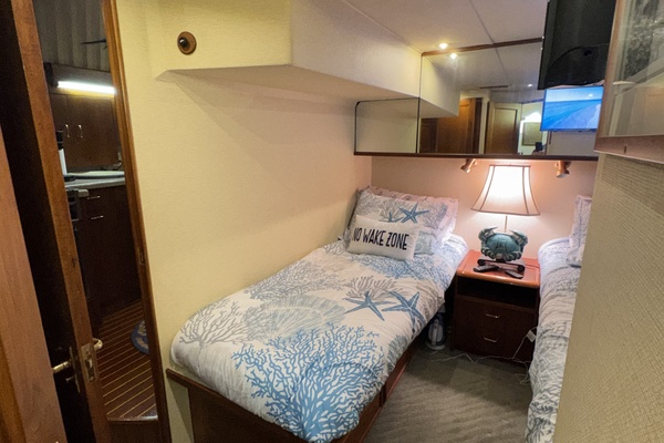 RESILIENCE 53ft Ocean Yachts Yacht For Sale
