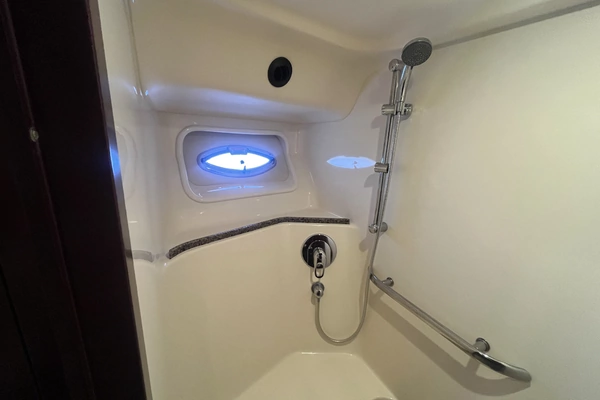 Sea Ray 58 Sedan Bridge Yacht For Sale