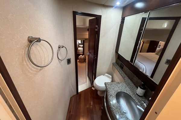 Sea Ray 58 Sedan Bridge Yacht For Sale