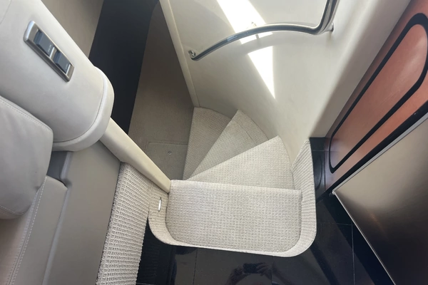 Sea Ray 58 Sedan Bridge Yacht For Sale