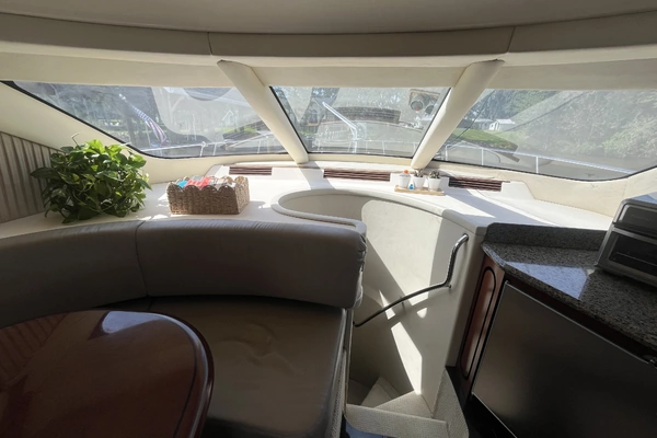 Sea Ray 58 Sedan Bridge Yacht For Sale