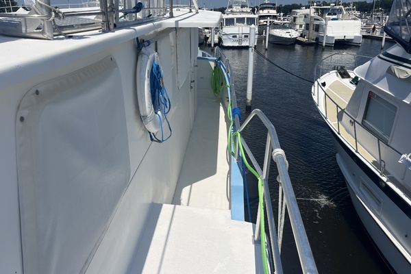Bazan 47ft Great Harbour Yacht For Sale