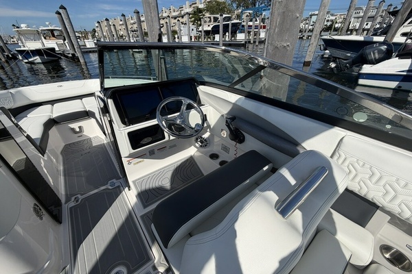 26ft Regal Yacht For Sale