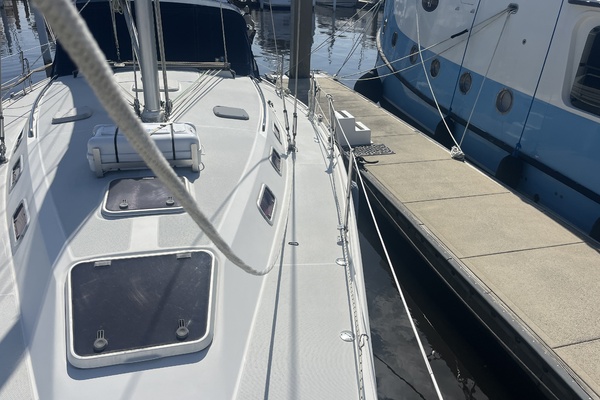 Bella Vita 42ft Catalina Yacht For Sale