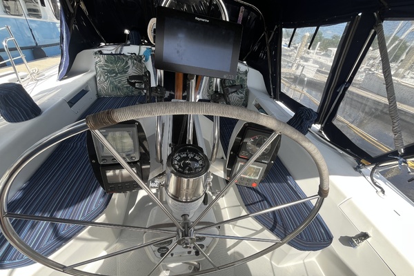 Bella Vita 42ft Catalina Yacht For Sale