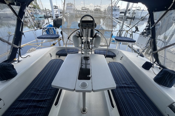 Bella Vita 42ft Catalina Yacht For Sale