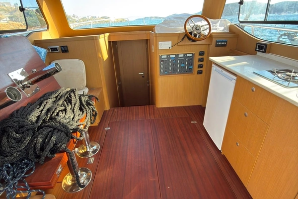 Custom 37 Yacht For Sale