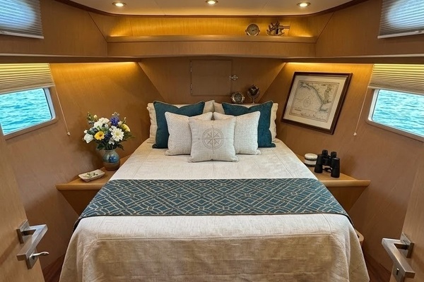 THT 37ft Custom Yacht For Sale