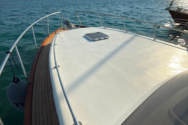 THT 37ft Custom Yacht For Sale