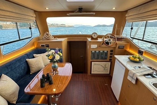 THT 37ft Custom Yacht For Sale