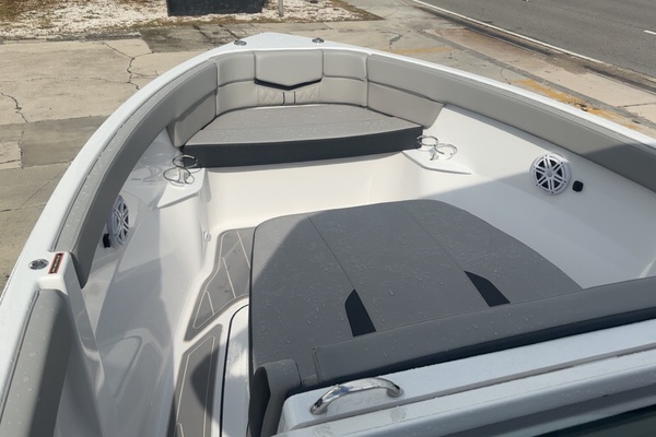 25ft Monterey Yacht For Sale
