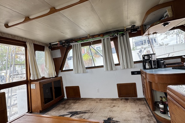 Severance Package 48ft Ricker Yacht For Sale