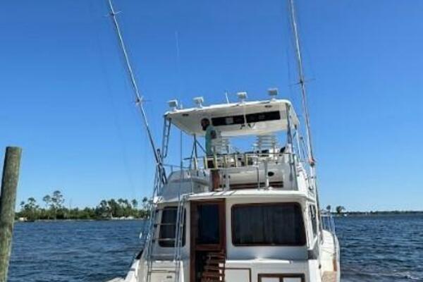 Severance Package 48ft Ricker Yacht For Sale