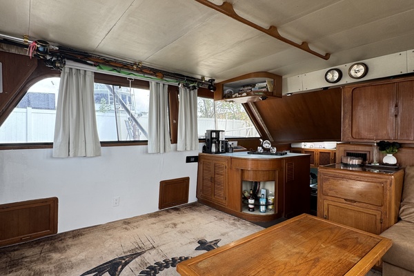 Severance Package 48ft Ricker Yacht For Sale