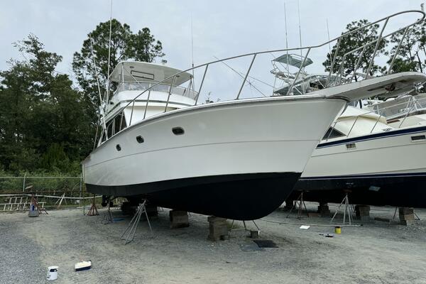 Severance Package 48ft Ricker Yacht For Sale