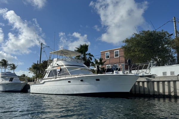 Severance Package 48ft Ricker Yacht For Sale