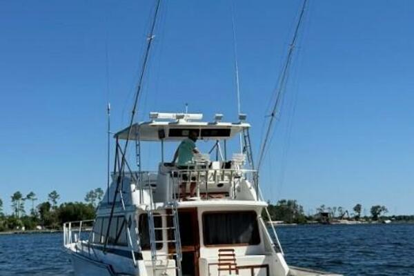Severance Package 48ft Ricker Yacht For Sale