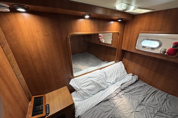 Severance Package 48ft Ricker Yacht For Sale