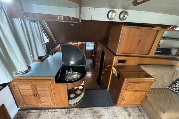 Severance Package 48ft Ricker Yacht For Sale