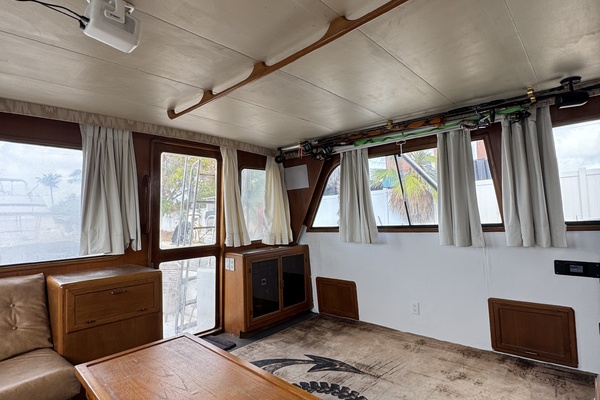 Severance Package 48ft Ricker Yacht For Sale