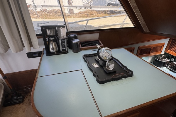 Severance Package 48ft Ricker Yacht For Sale