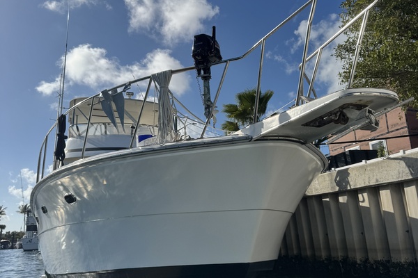 Severance Package 48ft Ricker Yacht For Sale