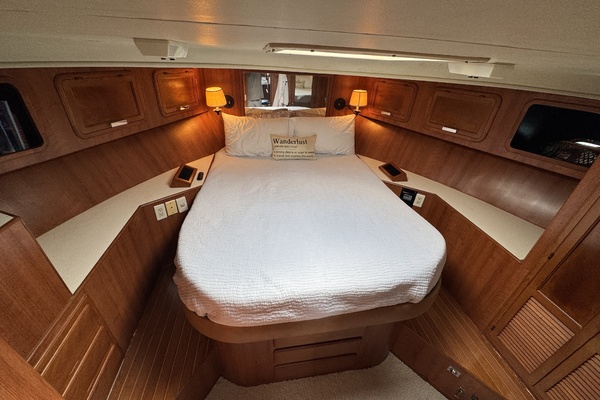 Severance Package 48ft Ricker Yacht For Sale