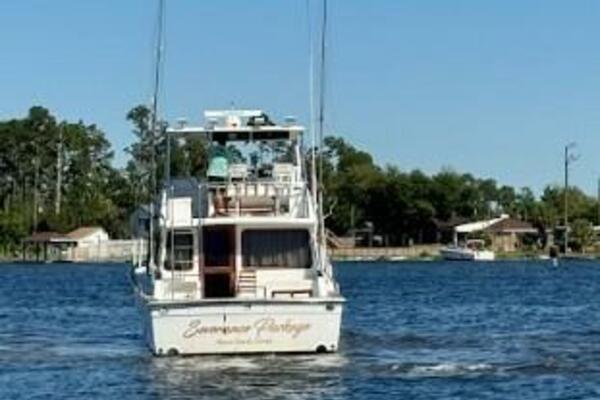 Severance Package 48ft Ricker Yacht For Sale